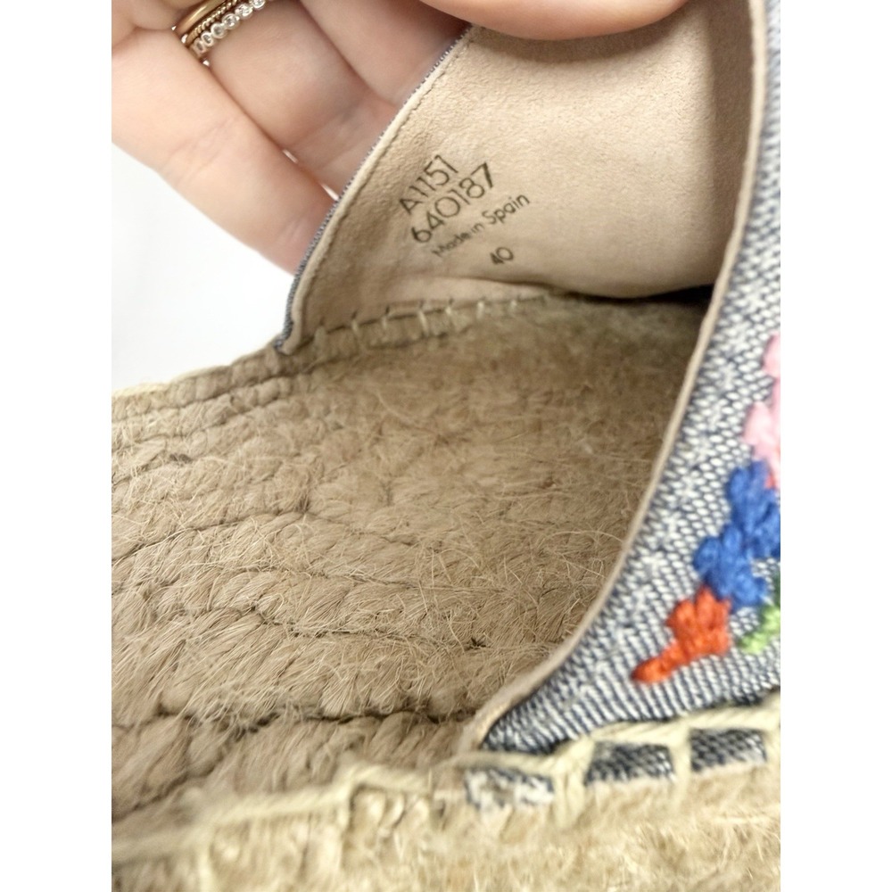 Boden Multicolor Floral Embroidered Denim Espadrilles 40 9 - Picture 6 of 6